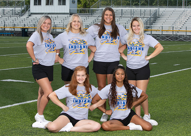 2019 Varsity Football Cheerleaders 2019 Varsity Football Cheerleaders