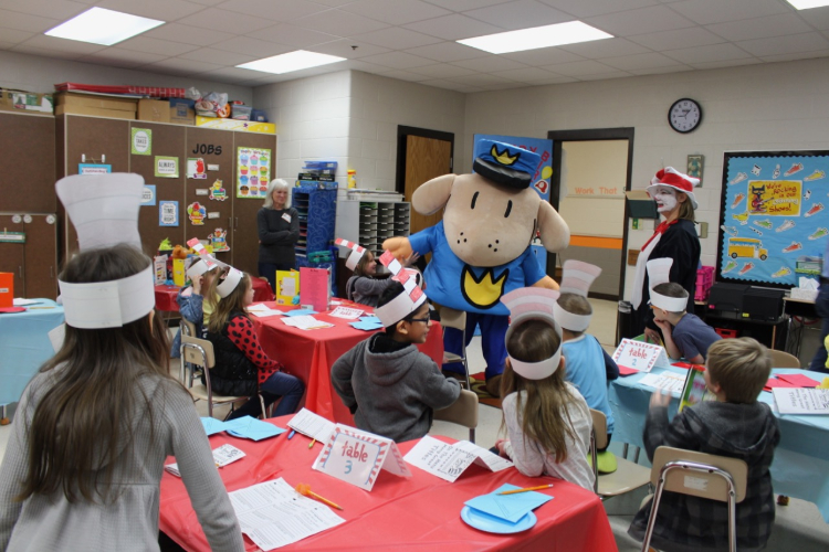 Brown Elem - Dr. Seuss and Read Across America