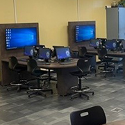 image of business management classroom