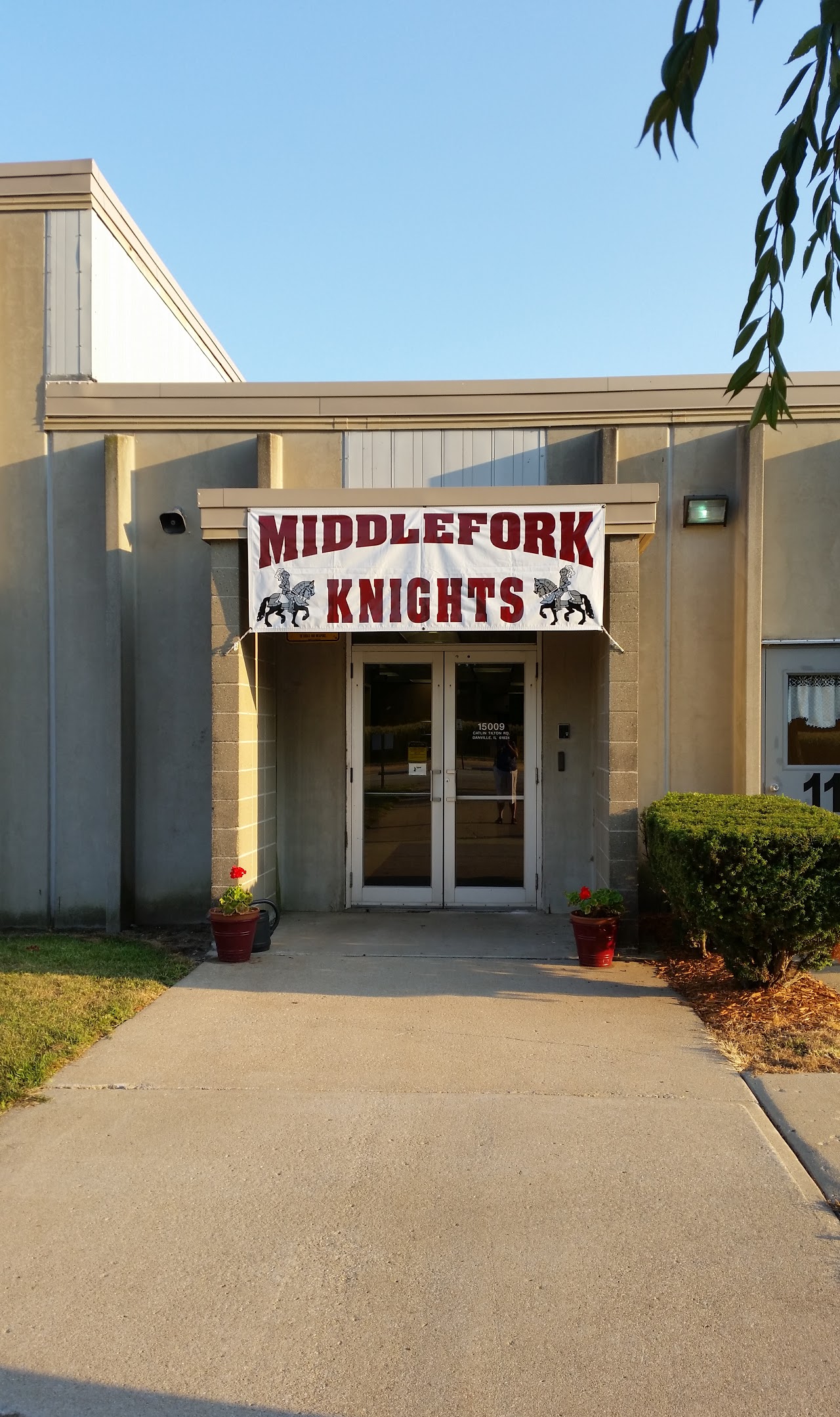 middlefork knights entrance