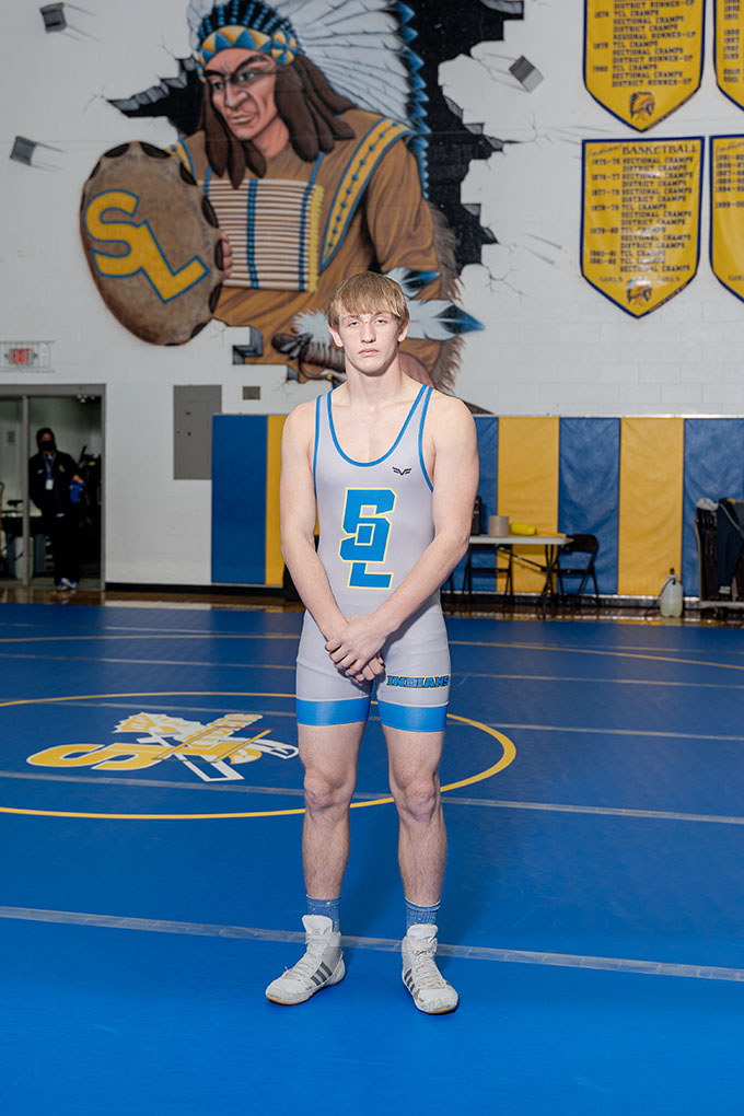Senior Hunter Morris Senior Hunter Morris