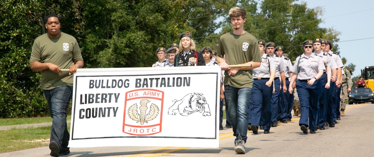 JROTC Bulldog Battalion in Homecoming Parage