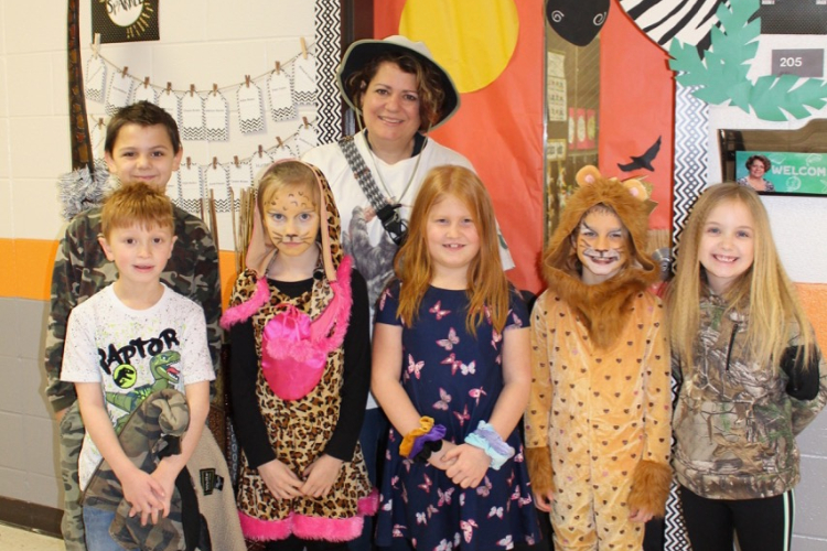 Brown Elem - Jungle Theme Book Fair