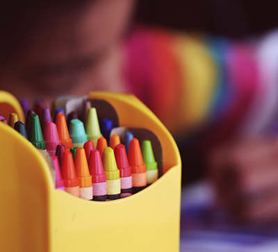 picture of crayon box
