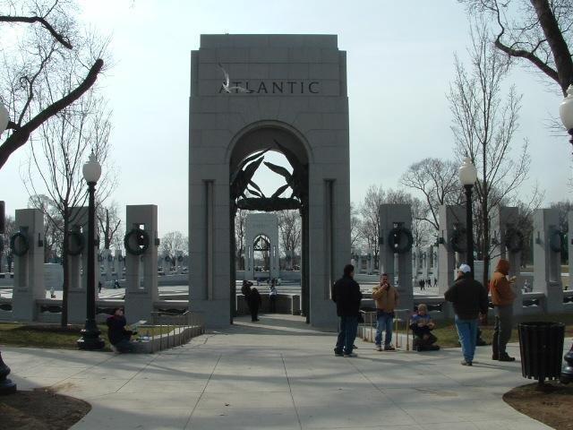 Nation's newest memorial, World War Two Memorial