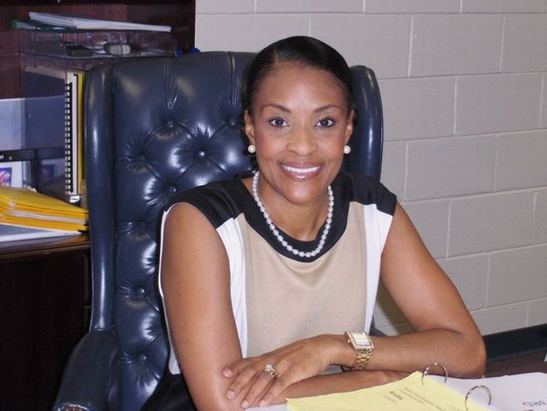 Dr. Traci Jackson Dr. Traci Jackson