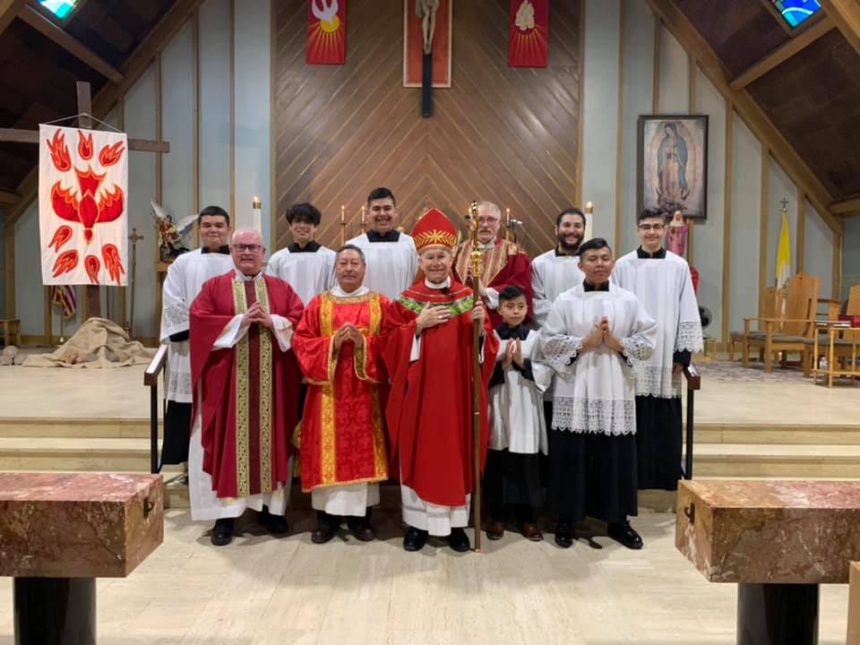 altar-servers-our-lady-of-hope-catholic-church