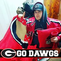 I am a HUGE Georgia Bulldawgs Fan if you couldn't guess 