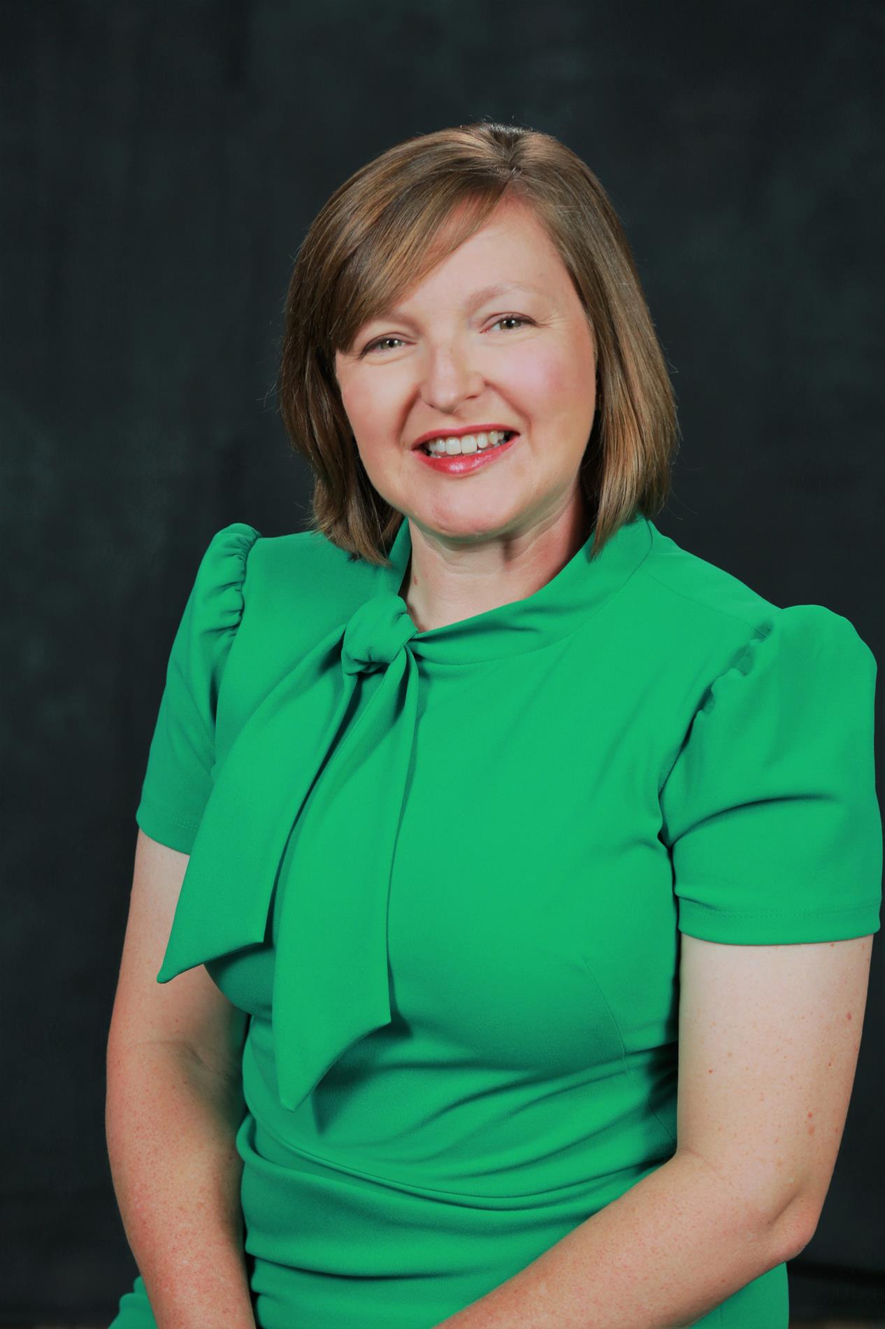 Dr. Amanda Jones- Principal Dr. Amanda Jones- Principal