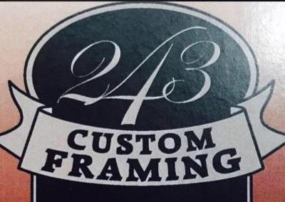 Custom Framing Logo